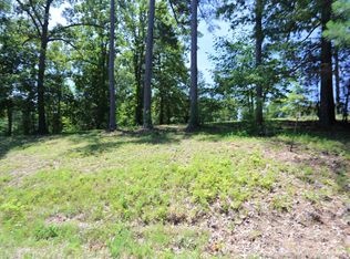 54 Pine View Dr, Benton, KY 42025