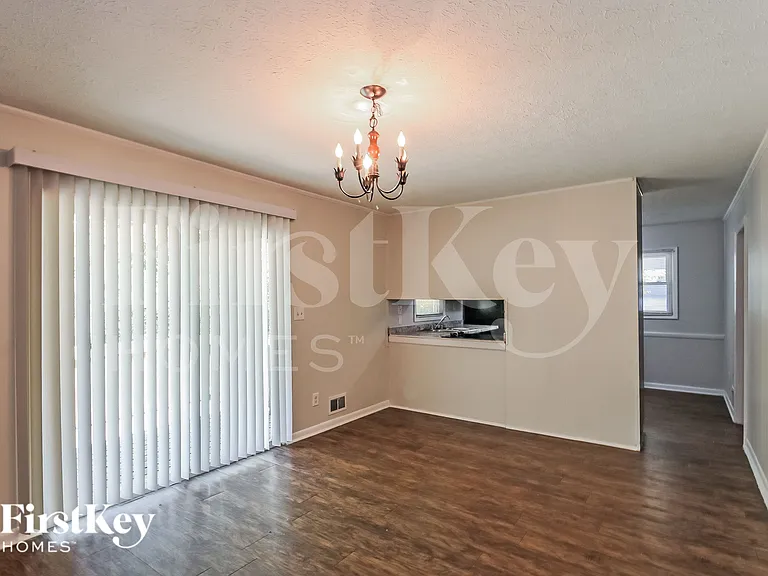 3966 Emerald North Dr — Photo 7