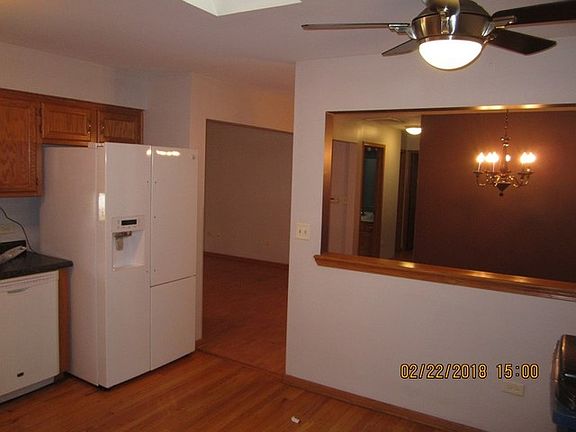 5th image of 4112 142nd St #2