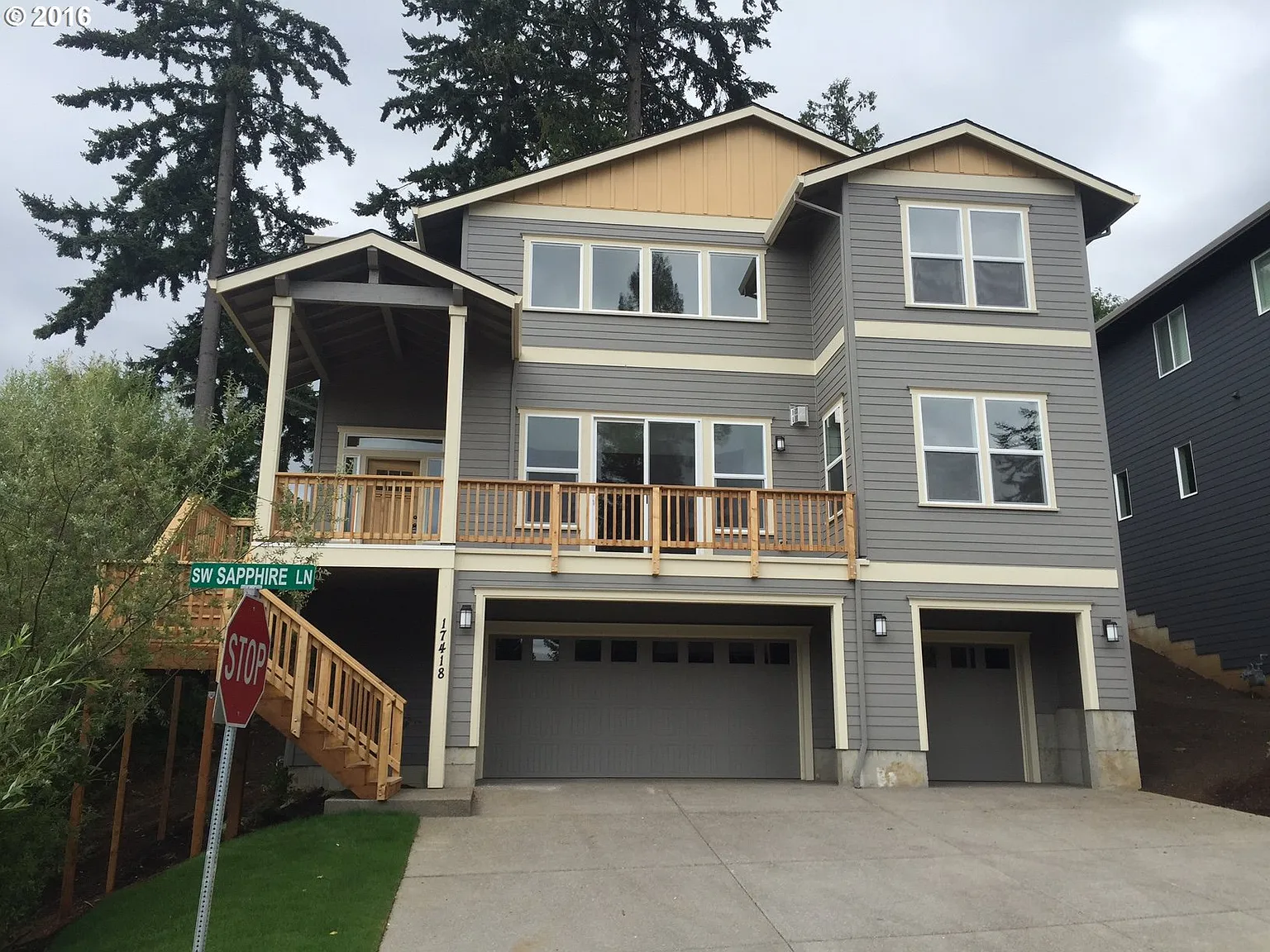 17418 SW Sapphire Ln photo 1