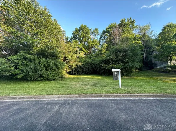 3427 Riva Ct, Beavercreek, OH 45430