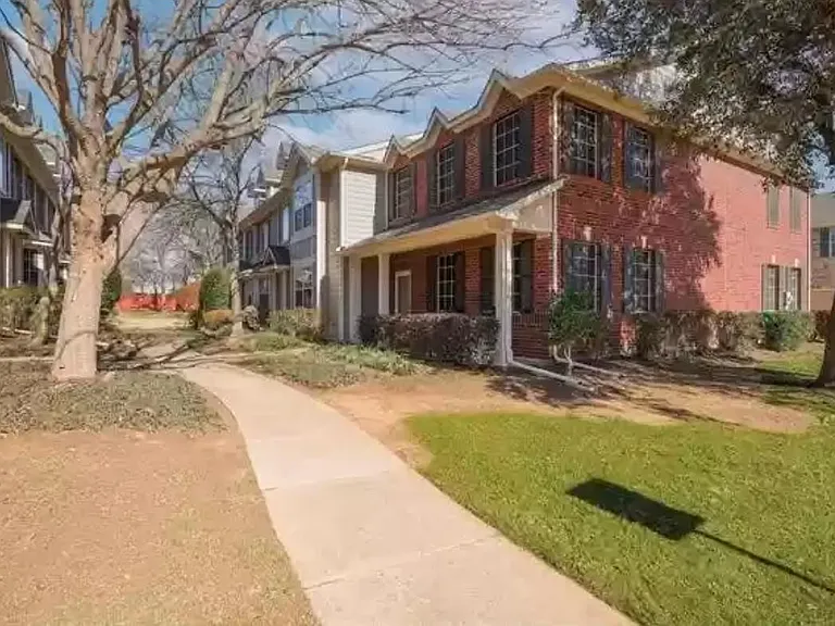 2515 Durango Ridge Dr — Photo 2