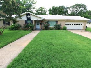 270 26th St SE, Paris, TX 75460