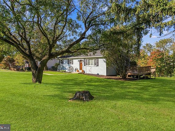 3rd image of 3439 Messersmith Rd