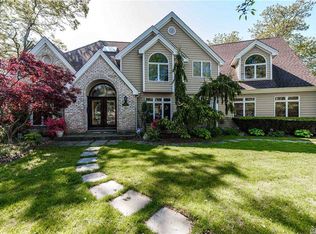 1814 Yale Rd, Merrick, NY 11566