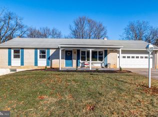 1835 Powder Mill Rd, York, PA 17402