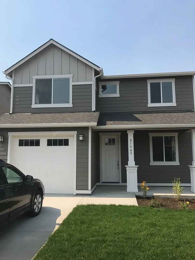 Beautiful Home in Bend's Desirable Farmington Reserve — Photo 2