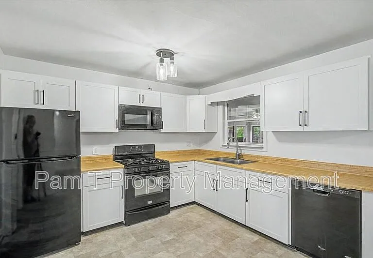 3712 Oakland Ct — Photo 12