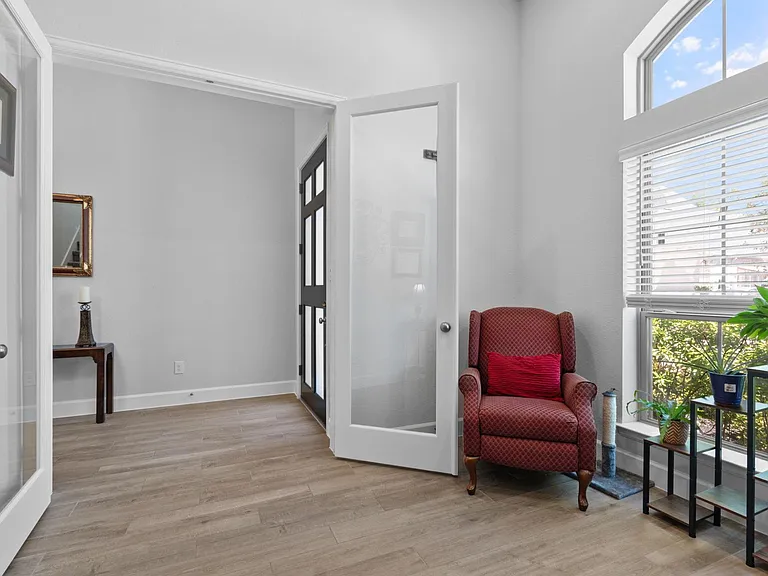 282 Sky Top Dr — Photo 8