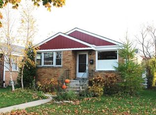 1814 Seward St, Evanston, IL 60202