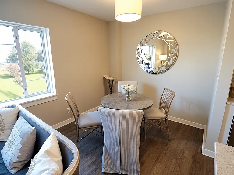 Plaza 209 Apartments — Photo 46