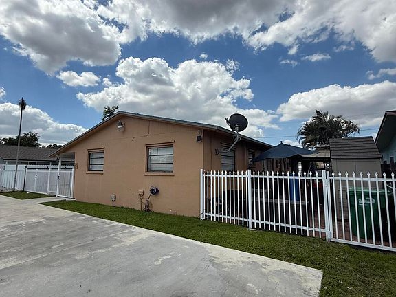 2nd image of 250 SW 76th Court