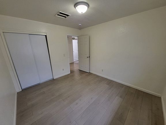 5th image of 1214 E Clinton Ave APT 201