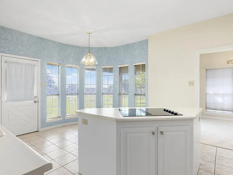 103 Crockett Dr — Photo 14