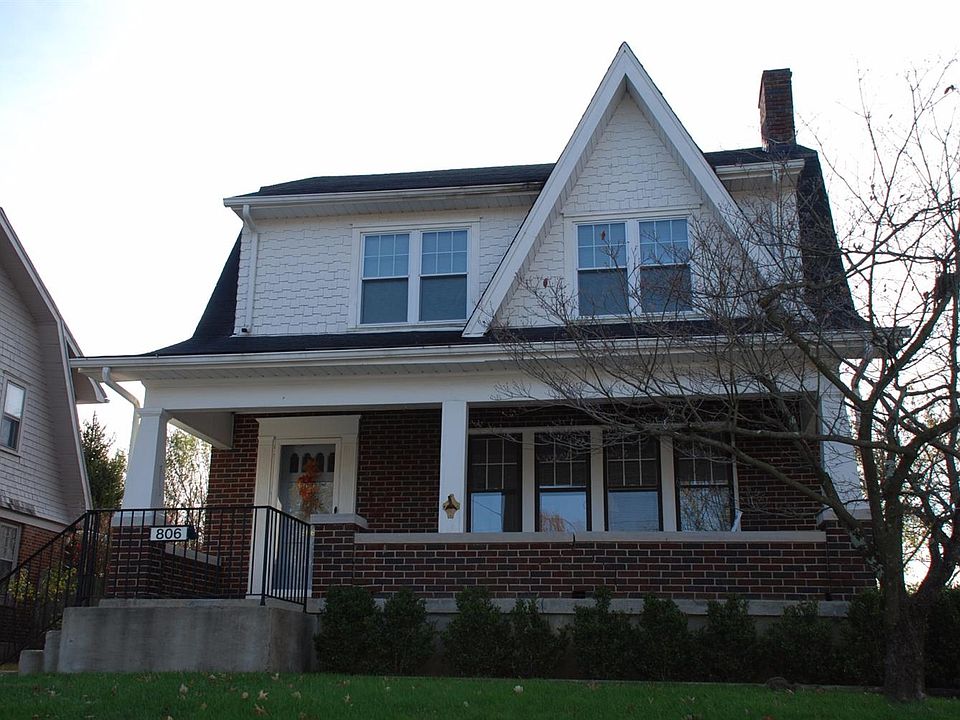 1st image of 806 Oak Hill Dr