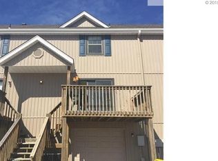 117 Stonebridge Ln, Smithville, MO 64089