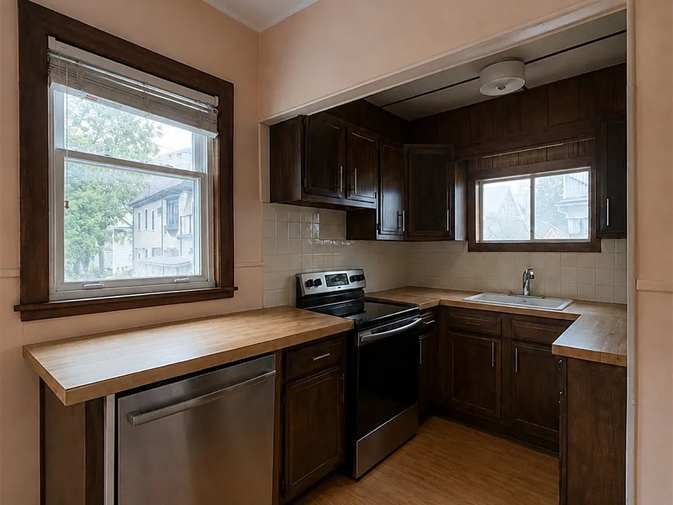 37 Warner St