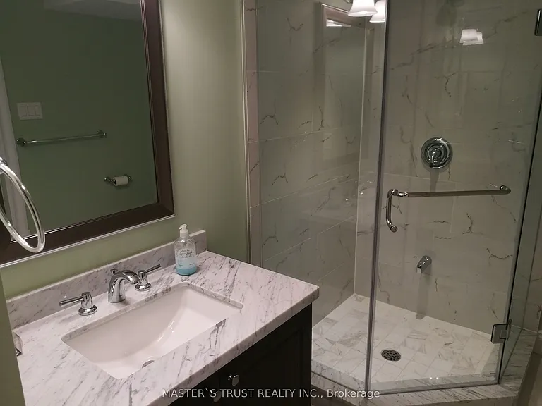 66 Starhill Cres — Photo 16