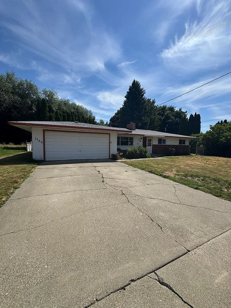 Updated 3-Bedroom Home with Large Fenced Yard — Photo 1