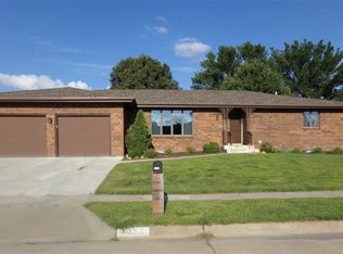 3353 Prairie Ln, Columbus, NE 68601