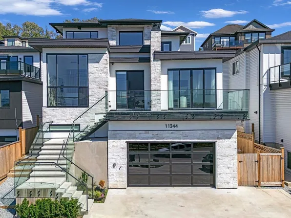 11344 River Rd, Surrey, BC V3V 2V6