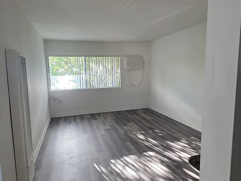 1470 E Wilson Ave #206 — Photo 8
