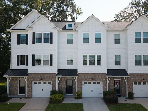 2nd image of 5200 New Palm Ct