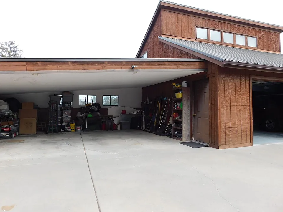 1911 Wingate Dr