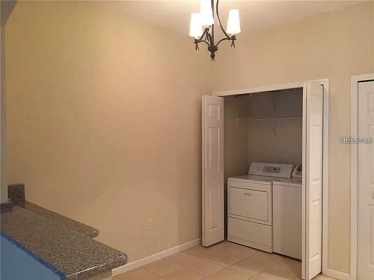 9035 Vista Verde Dr — Photo 13