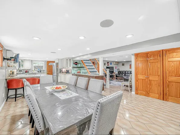 48-18 190th Street image 11 of 37