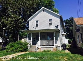 525 W Grove St APT B, Bloomington, IL