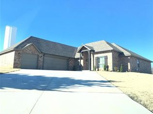 3685 Quest Ct, Newcastle, OK 73065