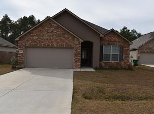 15520 Madris Ln, Covington, LA 70435
