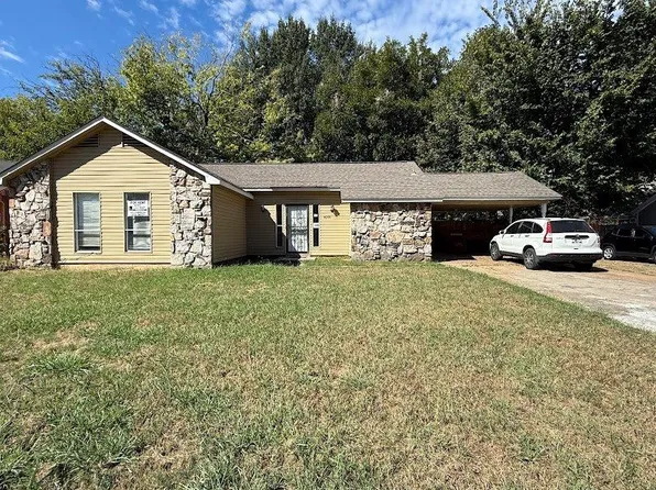 4201 Willow Park Dr, Memphis, TN 38141