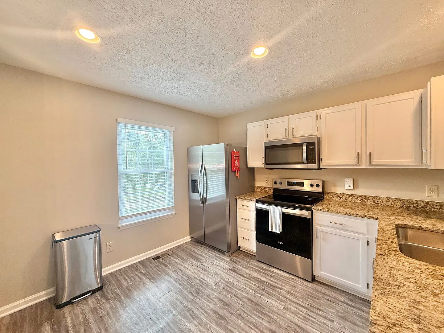 Spacious 3BD, 2BA Durham Home with a Bonus Loft and Office/Den Only 10 Minutes from Downtown Durham — Photo 2