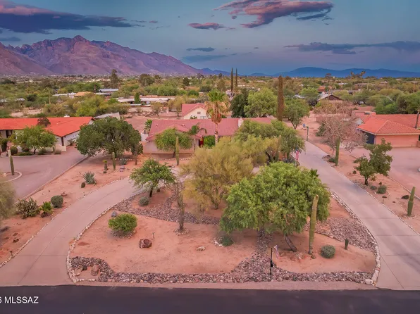 6990 N Paloma Dr, Tucson, AZ 85704