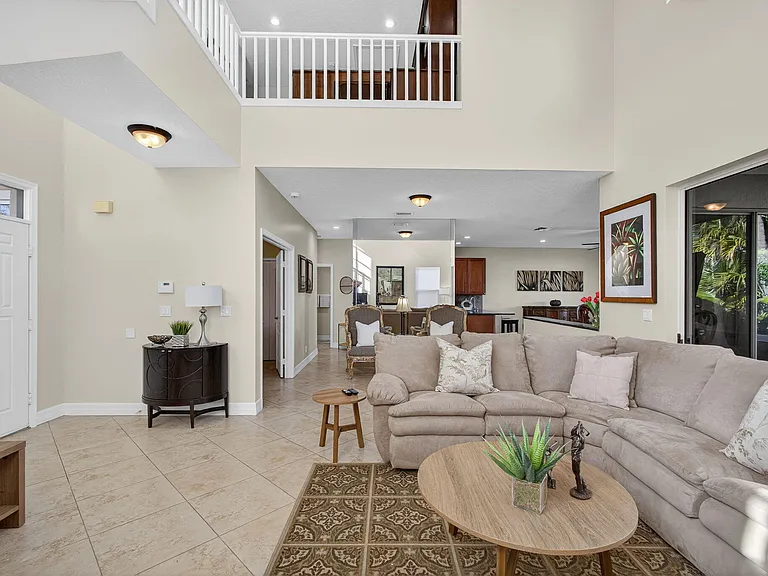 8400 Heritage Club Dr — Photo 10