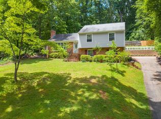 123 Woodstock Dr, Charlottesville, VA 22901