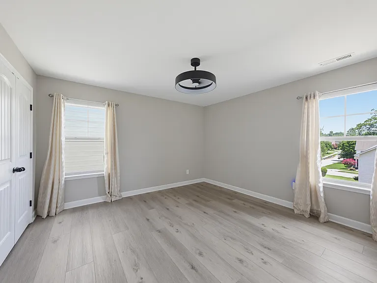 619 Laurel Berry Ct — Photo 27