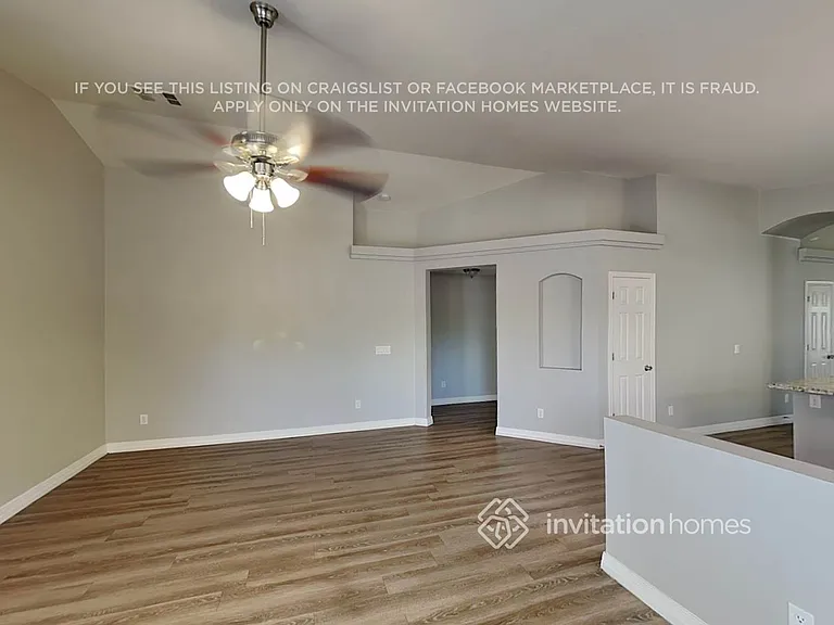 1834 S 106th Ave — Photo 6
