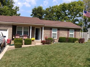 5005 Woodsend Rd, Louisville, KY 40229