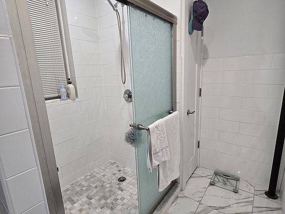 5th image of 24-20 41st St #1
