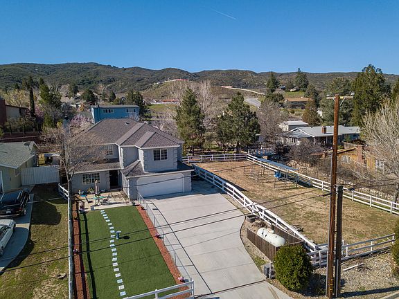 3rd image of 15300 Sandrock Dr