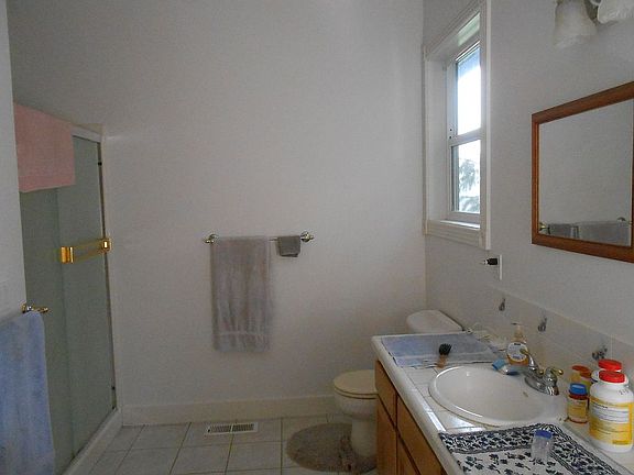 Master bath off main bedroom