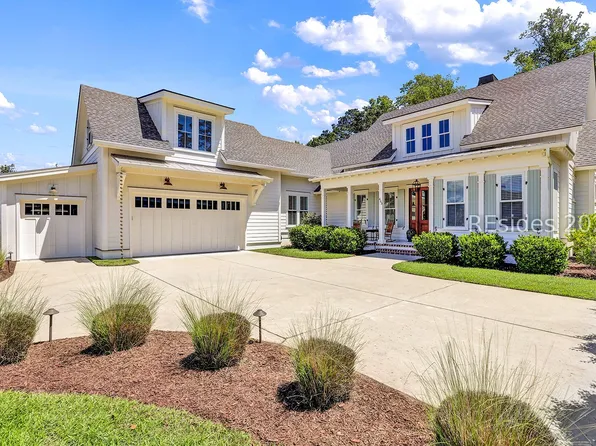 493 Flatwater Dr, Bluffton, SC 29910