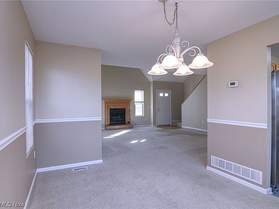 4th image of 3559 E Prescott Cir