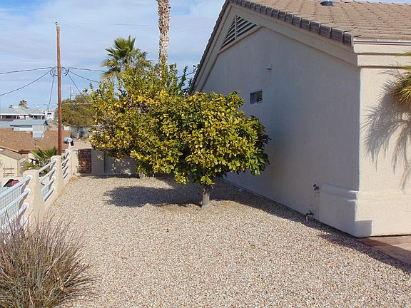 4th image of 3841 Lighthouse Dr