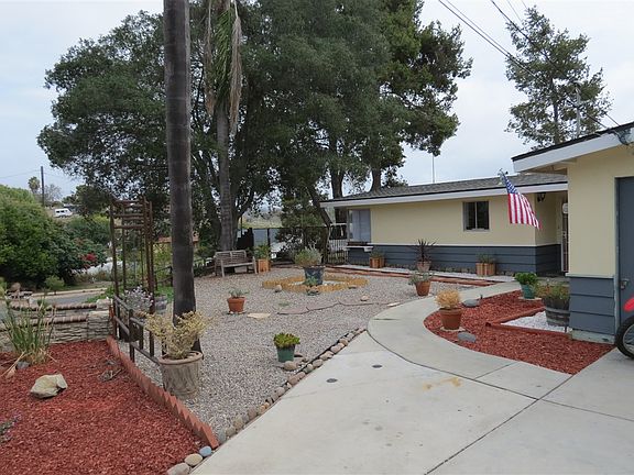 2nd image of 126 Santa Clara Dr