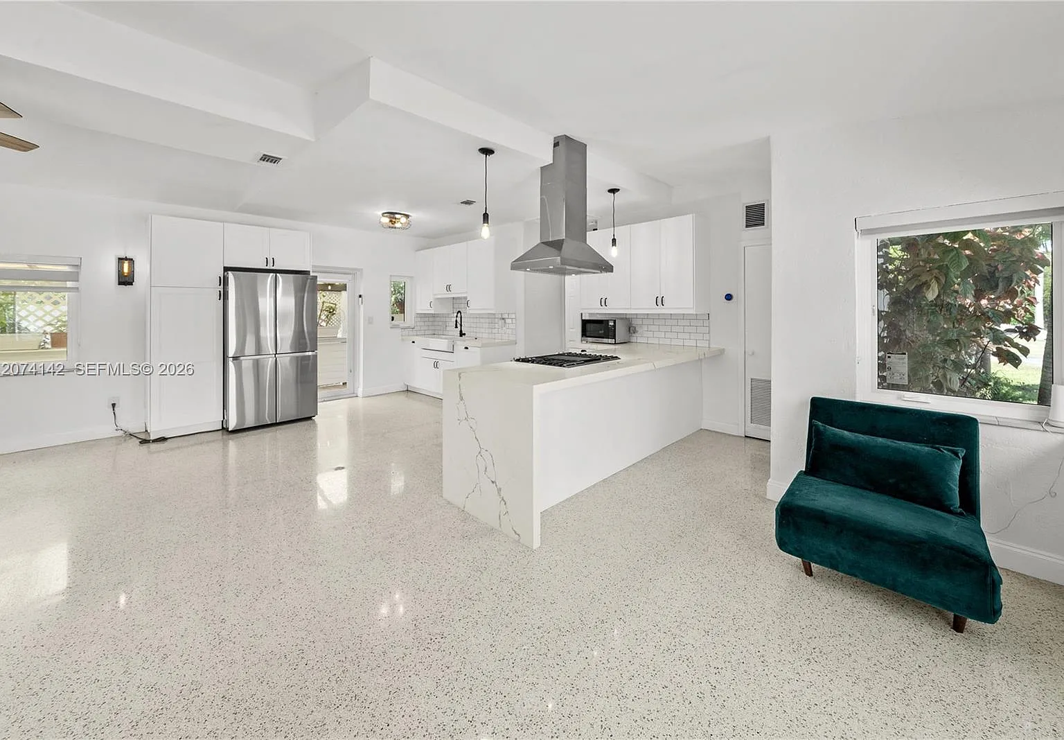 South Bay Estates — Photo 3