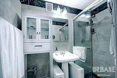 Rented by Urbane Brokerage